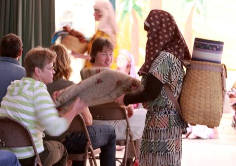 Kids Script Features Audience Participation!  Aladdin!