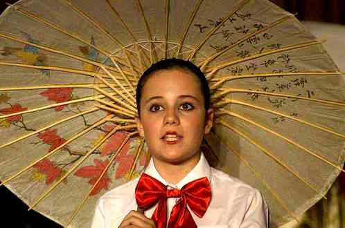 School Play for Children - A Thousand Cranes