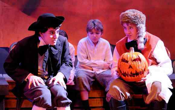 Spooky Campfire Scene!  The Legend of Sleepy Hollow!