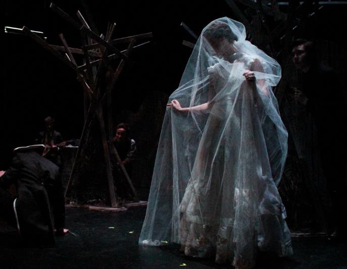 The Woman in White - Sleepy Hollow play script
