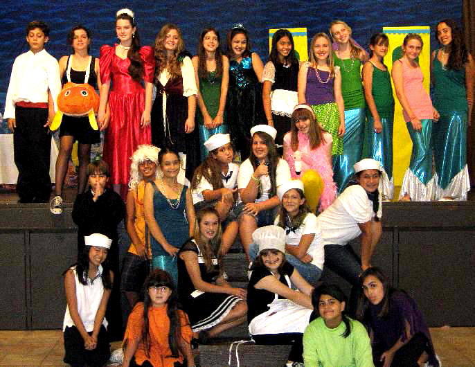 A Snow White Christmas Musical for Kids to Perform