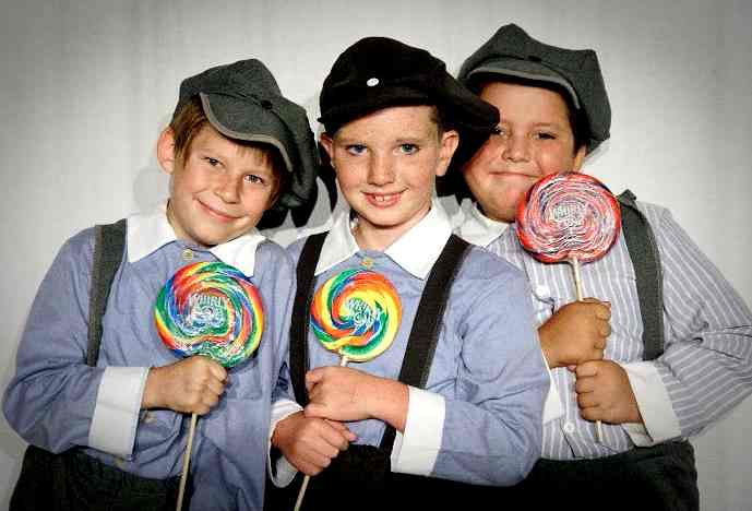 Lots of Roles for Lots of Kids!  The Wizard of Oz!