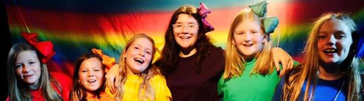 Large Cast Plays and Musicals for Young Performers